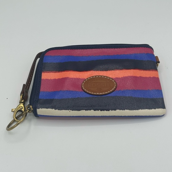 Fossil wristlet zipper pouch purse - Picture 9 of 9